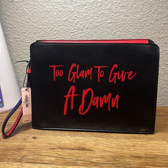 BRAND NEW Victoria’s Secret bag - Picture 2 of 4